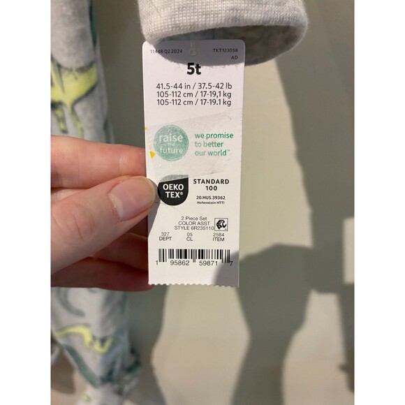 NWT Carter's Just One You Gray Dinosaur Fleece Sleeper - 5T - Picture 3 of 3